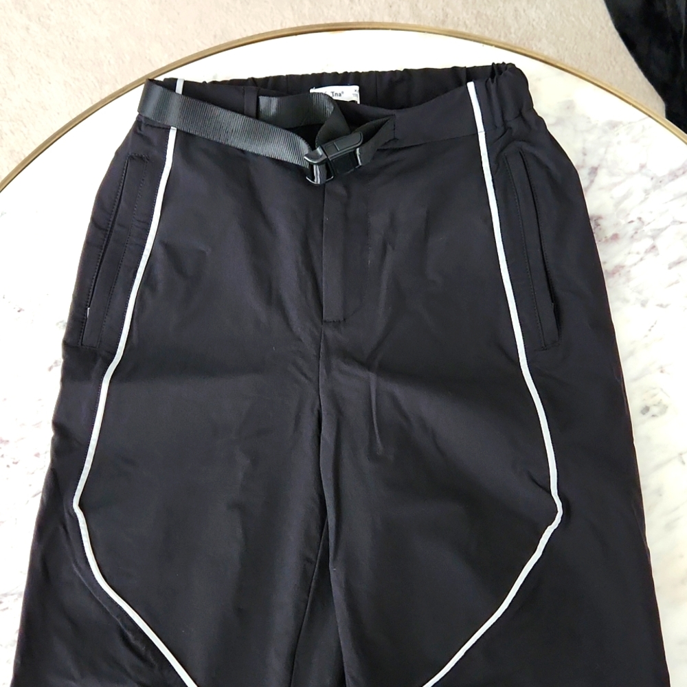 Aritzia TNA nylon pants like new